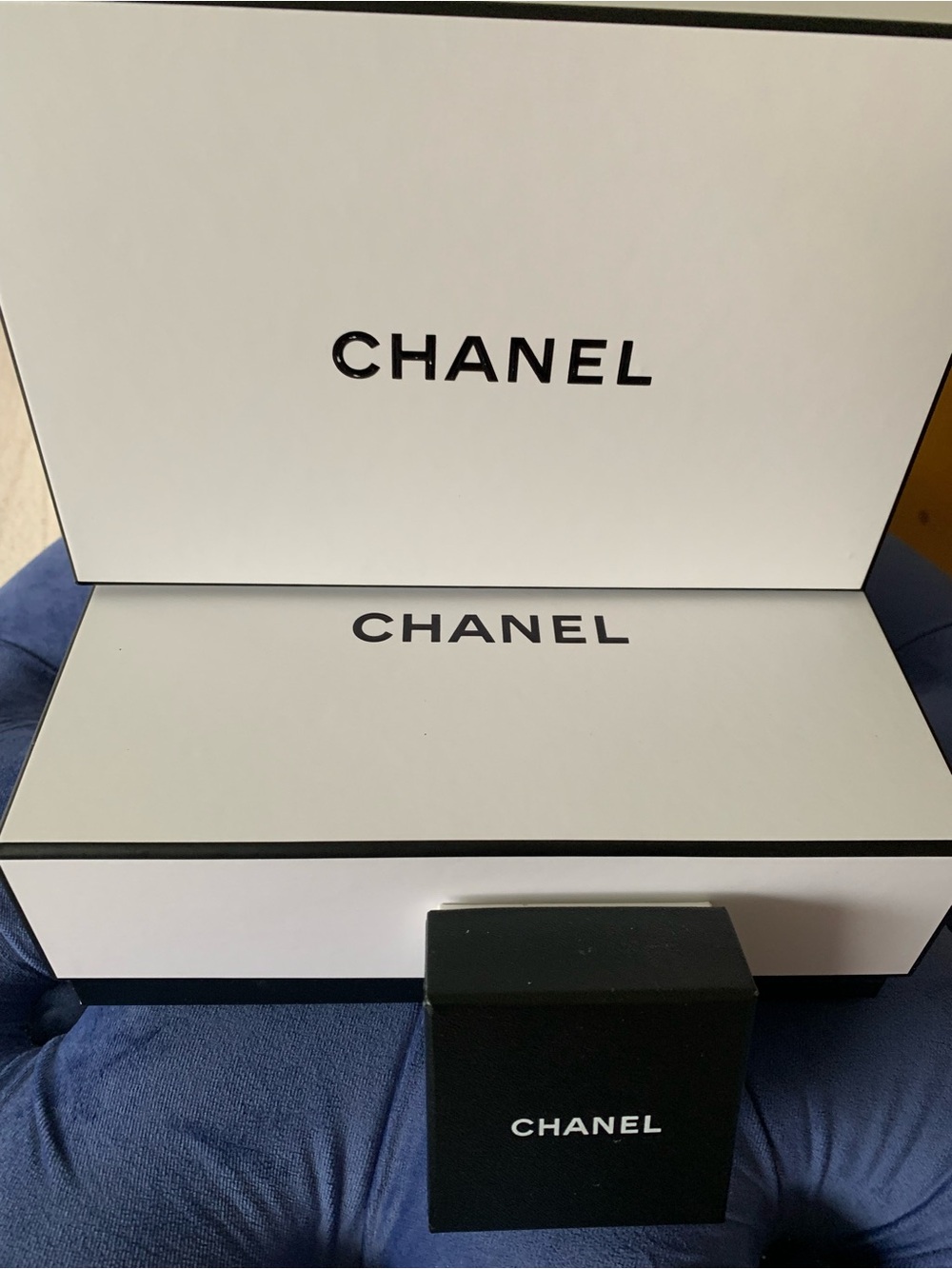 CHANEL White and Black Branded Box Set